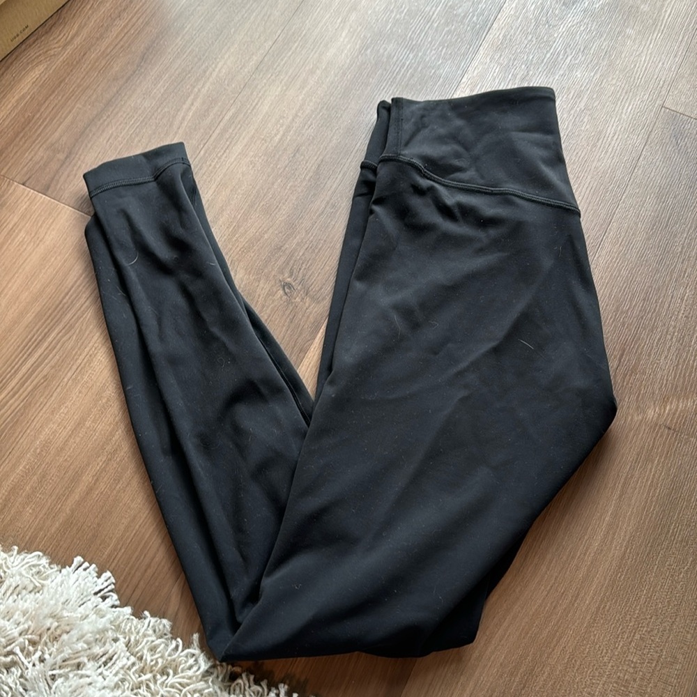 Lululemon Wunder Under Leggings - Picture 1 of 5
